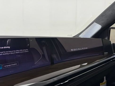 Certified 2026 Cadillac Escalade Platinum Sport AWD/4WD image 20