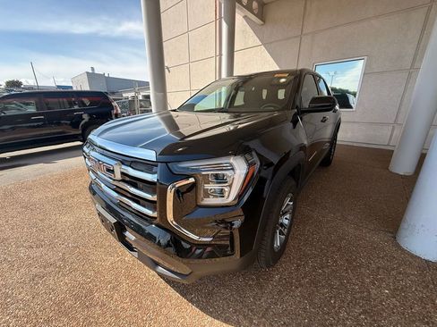 Used 2025 GMC Terrain Elevation AWD/4WD image 1