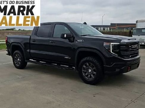 Used 2024 GMC Sierra 1500 AT4 w/ Technology Package AWD/4WD image 2