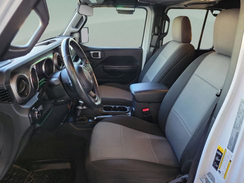 Used 2020 Jeep Wrangler Unlimited Sport image 22