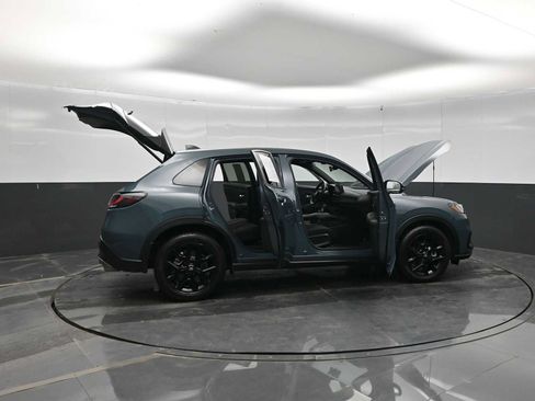 Used 2024 Honda HR-V Sport image 43