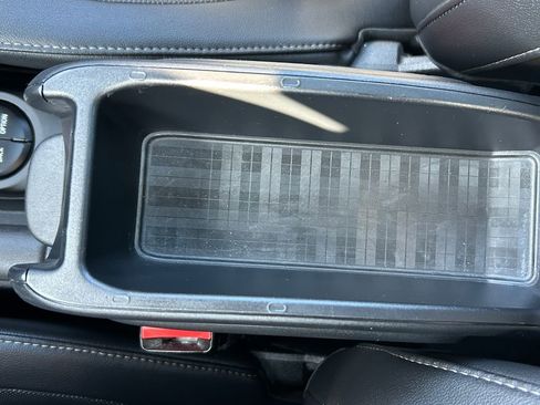 Used 2022 MINI Cooper 2-Door Hardtop image 28