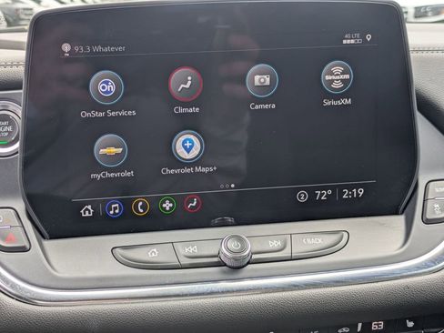 Used 2025 Chevrolet Blazer LT AWD/4WD image 19