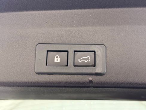 Used 2022 Subaru Ascent Onyx Edition image 5