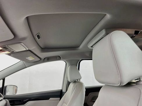 Used 2023 Honda Odyssey Touring image 23