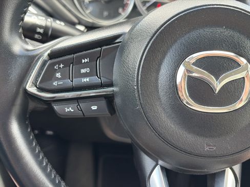 Used 2025 MAZDA CX-5 AWD 2.5 S w/ Preferred Package image 9
