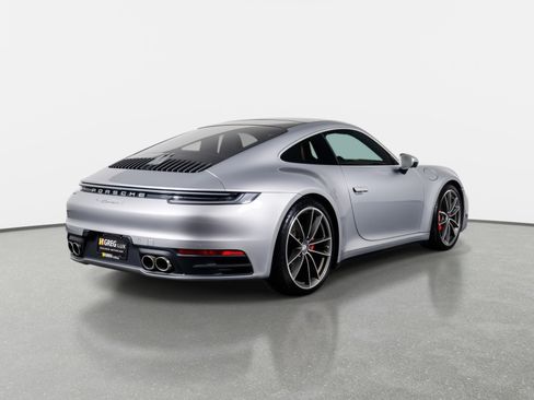 Used 2022 Porsche 911 Carrera S w/ Premium Package image 10