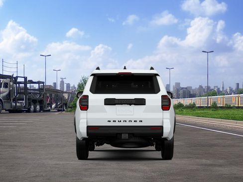 New 2026 Toyota 4Runner SR5 AWD/4WD image 8