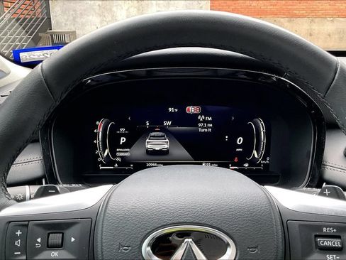 Used 2026 INFINITI QX60 Luxe w/ Cargo Package FWD image 30