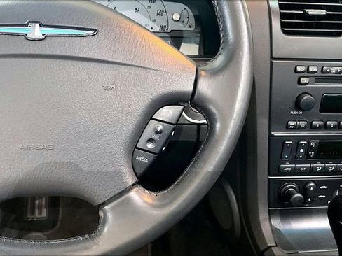 Used 2002 Ford Thunderbird RWD image 10
