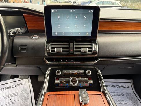 Used 2019 Lincoln Navigator L Reserve w/ Cargo Package AWD/4WD image 32