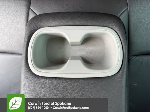 Used 2021 Toyota Corolla LE w/ Carpet Mat Package (TMS) FWD image 12