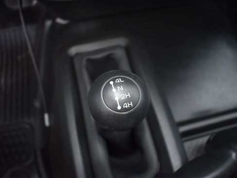 Used 2024 RAM 2500 Tradesman w/ Chrome Appearance Group image 36