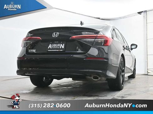 Used 2023 Honda Civic Sport image 21
