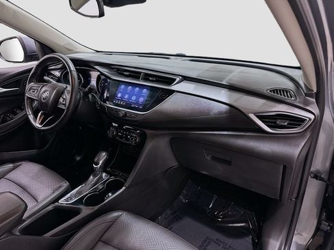 Used 2022 Buick Encore GX Essence FWD image 31