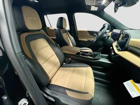 New 2026 Chevrolet Equinox ACTIV FWD image 30