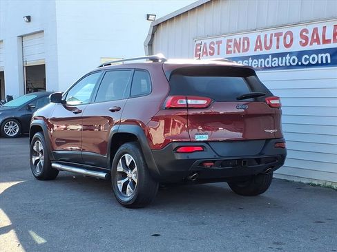 Used 2016 Jeep Cherokee Trailhawk w/ Comfort/Convenience Group image 3