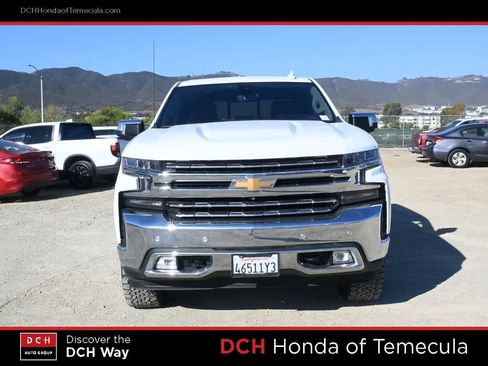 Used 2020 Chevrolet Silverado 1500 LTZ w/ LTZ Premium Package AWD/4WD image 2