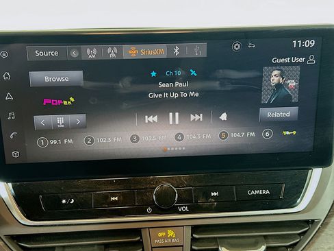 Used 2024 Nissan Altima 2.5 SV w/ SV Premium Package image 21