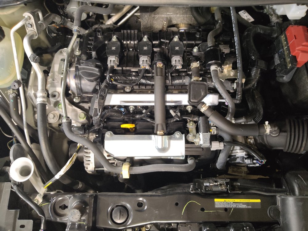Used 2025 Nissan Versa SV FWD image 30