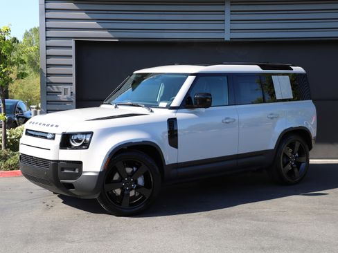 New 2026 Land Rover Defender 110 S AWD/4WD image 1