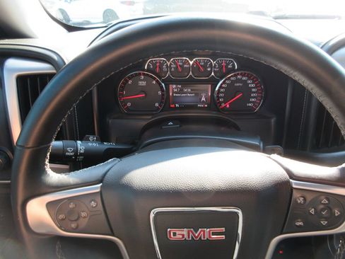 Used 2015 GMC Sierra 1500 SLT w/ Driver Alert Package AWD/4WD image 33