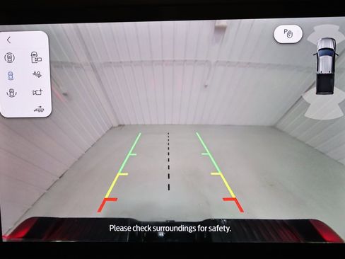 Certified 2024 Ford F350 Platinum image 34