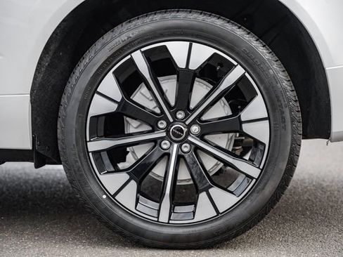 New 2026 Volvo XC60 B5 Plus w/ Protection Package Premier image 19