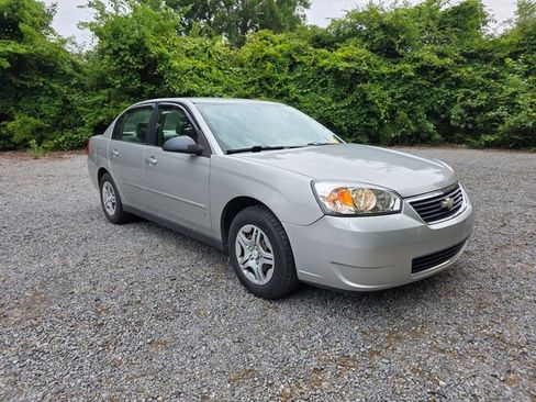 Used 2007 Chevrolet Malibu LS FWD image 4