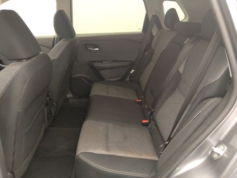 Used 2021 Nissan Rogue SV AWD/4WD image 18