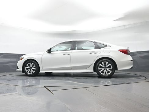 Used 2023 Honda Civic LX image 30