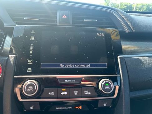 Certified 2018 Honda Civic EX image 28