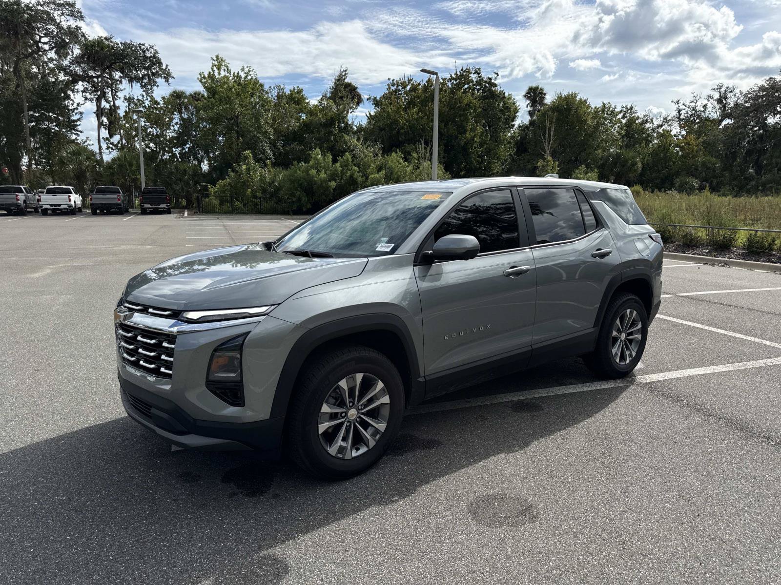 Used 2025 Chevrolet Equinox LT w/ Safety and Technology Package AWD/4WD image 7