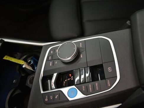 Used 2023 BMW i4 eDrive40 image 30