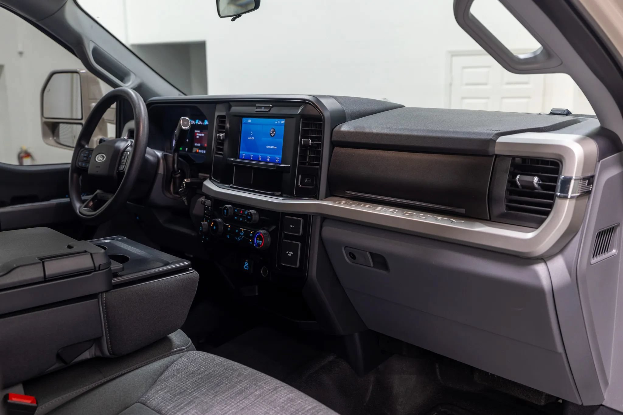 Used 2025 Ford F250 XLT w/ 360-Degree Camera Package AWD/4WD image 50