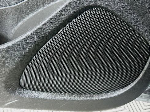 Used 2024 Chevrolet Malibu LT image 18