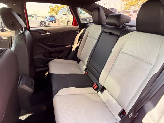 Used 2019 Volkswagen Jetta R-Line w/ R-Line Cold Weather Package FWD image 12