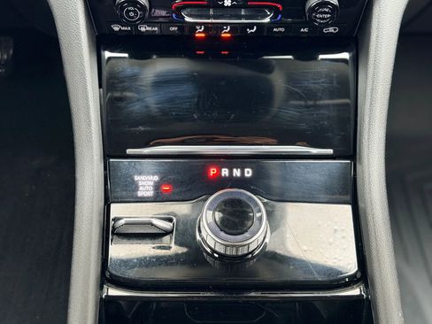 Used 2023 Jeep Grand Cherokee L Limited w/ Trailer Tow Group (B) image 24