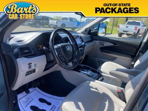 Used 2016 Honda Pilot Touring image 30