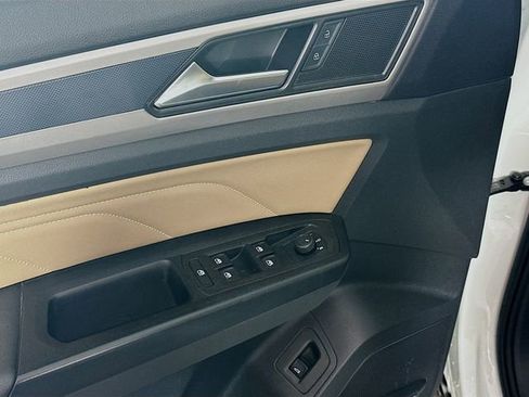 Used 2020 Volkswagen Atlas Cross Sport SEL R-Line image 18