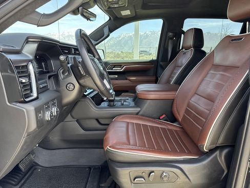 Used 2023 GMC Sierra 1500 Denali Ultimate image 19