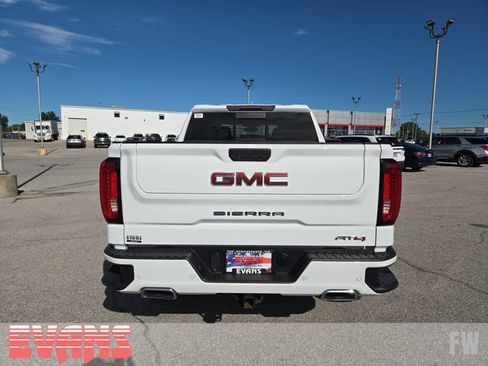 Used 2021 GMC Sierra 1500 AT4 w/ AT4 Value Package AWD/4WD image 33