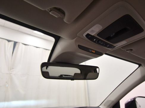 Certified 2024 Honda HR-V EX-L image 28
