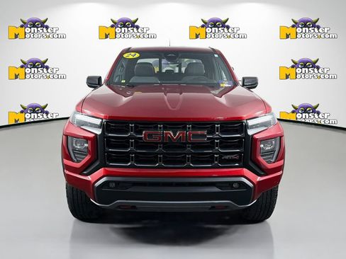 Used 2024 GMC Canyon AT4 AWD/4WD image 2