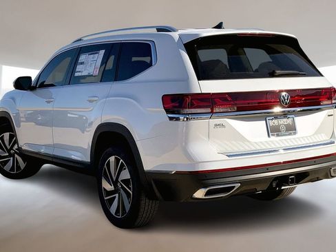 New 2026 Volkswagen Atlas Cross Sport SEL R-Line AWD/4WD image 3