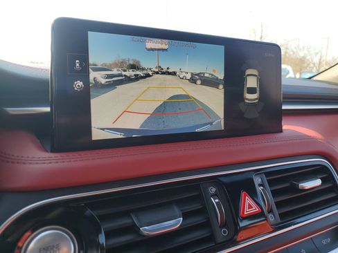 Used 2023 Genesis G70 2.0T w/ Sport Prestige Package image 27