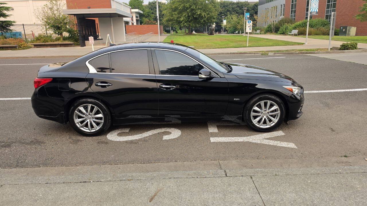 Used 2016 INFINITI Q50 Premium w/ 2.0T Premium Plus Package RWD image 4