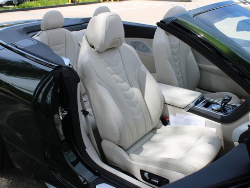 Used 2026 BMW M850i xDrive Convertible image 22