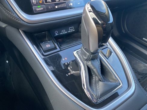 Certified 2025 Subaru Outback Touring XT w/ Popular Package #2 image 16