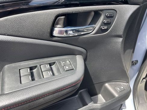 Used 2022 Honda Pilot Black Edition image 25